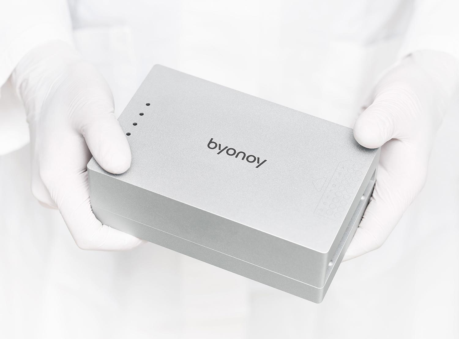 How Miniaturization is Improving Laboratory Workflows