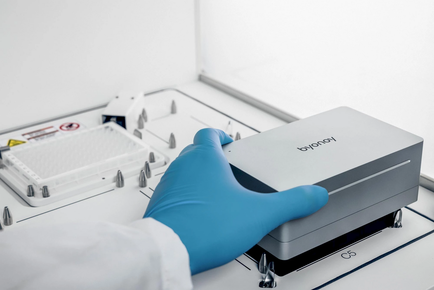 Absorbance 96 Automate Meets epMotion®